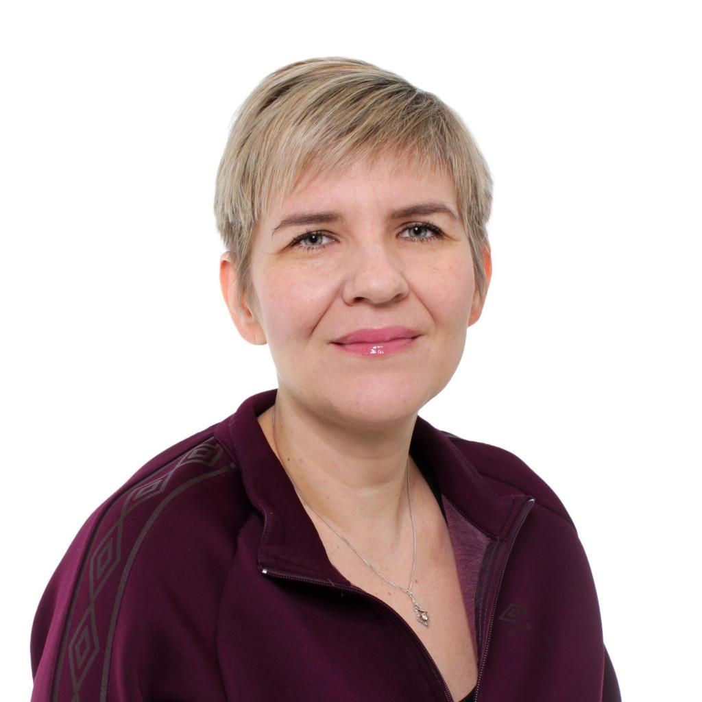 Hennariikka Savolainen